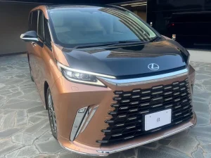 施工事例レクサスLMの写真4