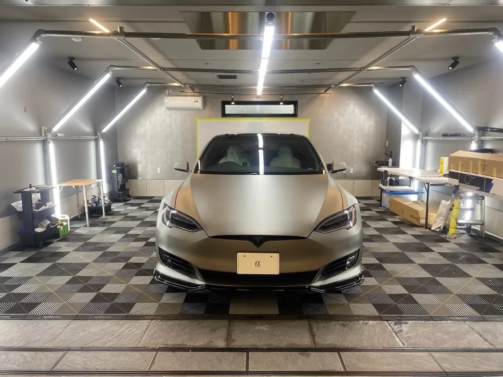 テスラ モデルS 施工後の写真1