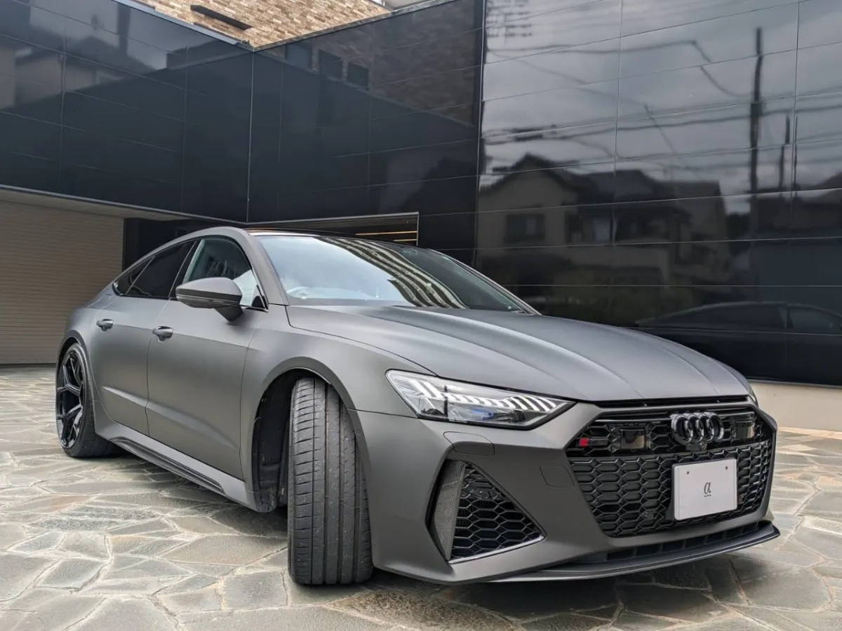 施工事例 アウディRS7の写真1