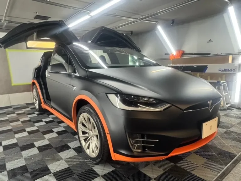 テスラ モデルXのステルスPPF施工事例