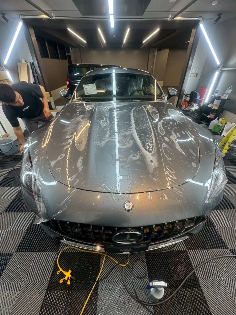 メルセデス・ベンツAMGシルバ－の施工事例01