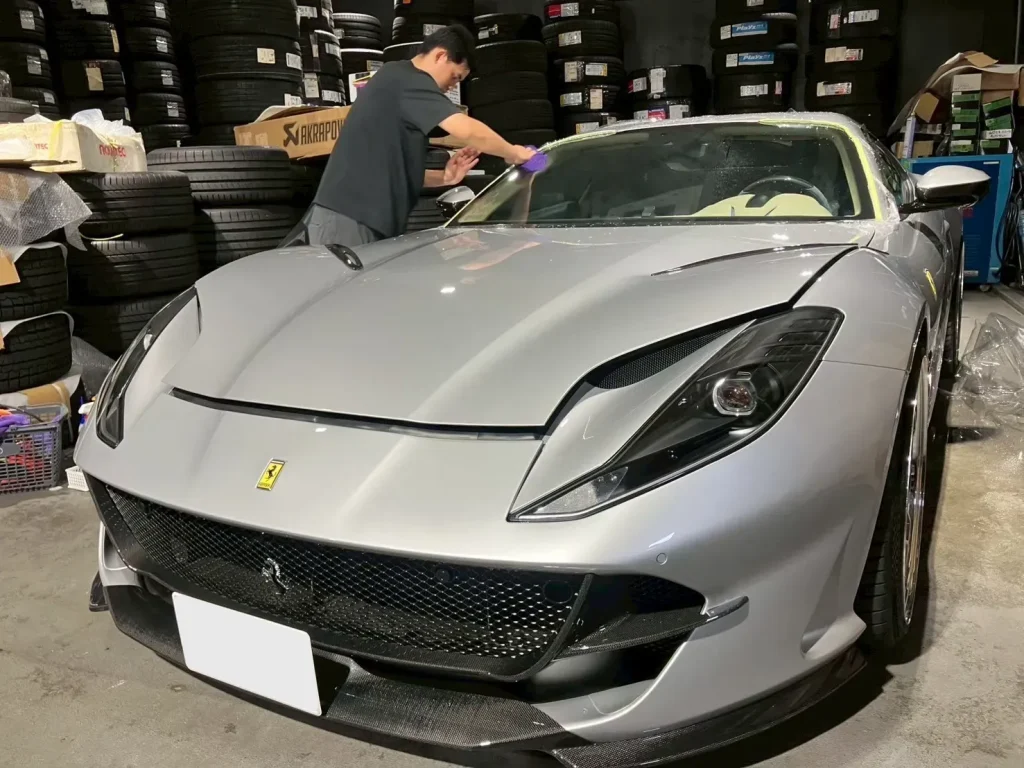 フェラーリ812シルバーの施工事例01