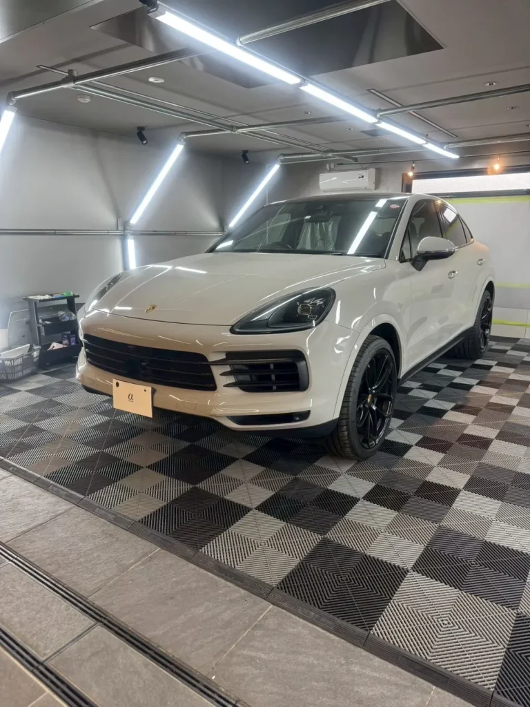 ポルシェ カイエン ホワイトの施工事例03
