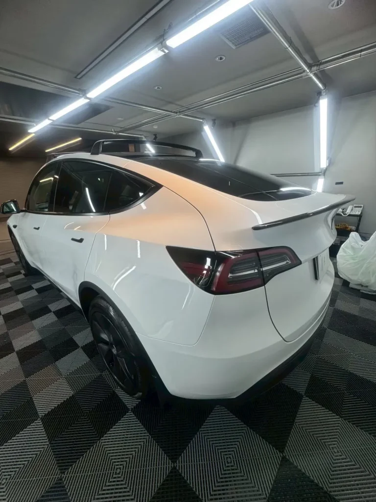 テスラ モデルY ホワイトの施工事例04