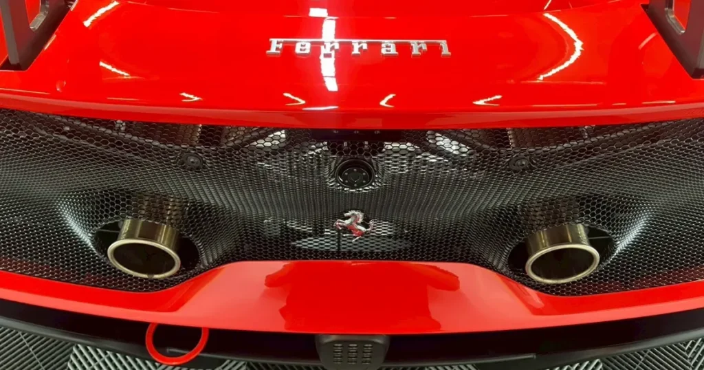 フェラーリ 296 GT3の施工事例4