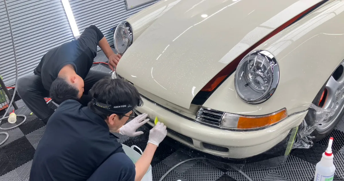 飛び石を防ぐバンパー細部のプロテクション施工を解説
